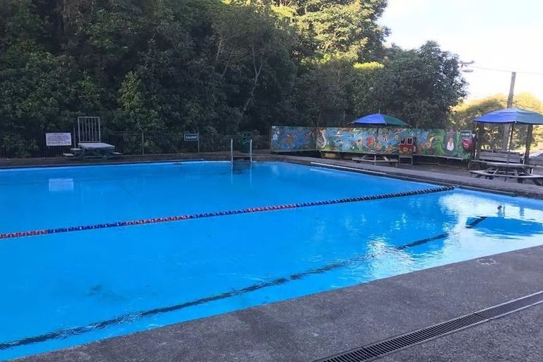 Photo of property in 39 Delhi Crescent, Khandallah, Wellington, 6035