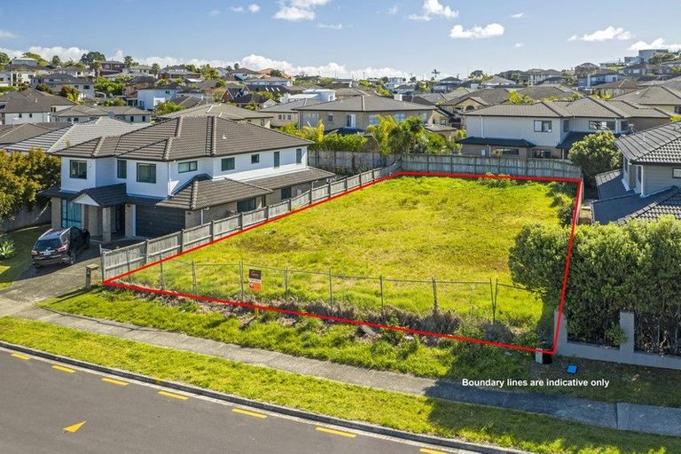 Photo of property in 74 Killybegs Drive, Pinehill, Auckland, 0632