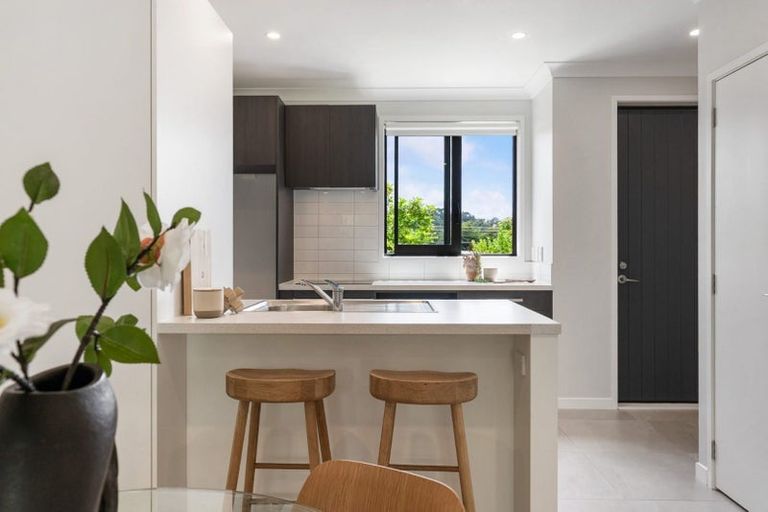 Photo of property in 19c O'meara Street, Swanson, Auckland, 0614