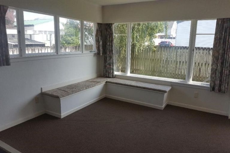 Photo of property in 1/31 Solveig Place, Randwick Park, Auckland, 2105