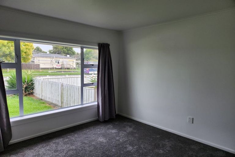 Photo of property in 1/6 Opaheke Road, Papakura, 2110