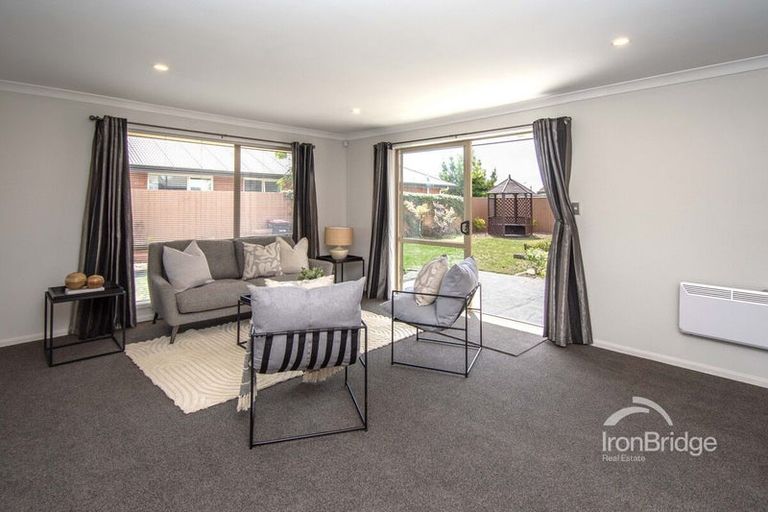 Photo of property in 6 Kohi Drive, Parklands, Christchurch, 8083