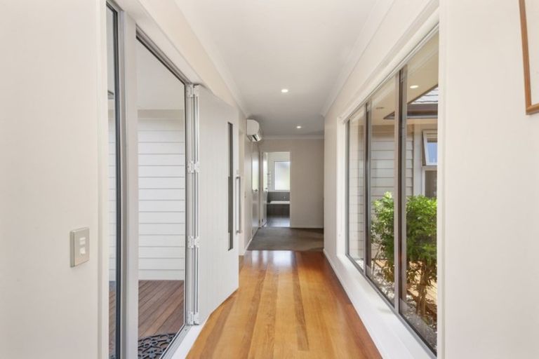 Photo of property in 120 Kenrigg Road, Kinloch, Taupo, 3377