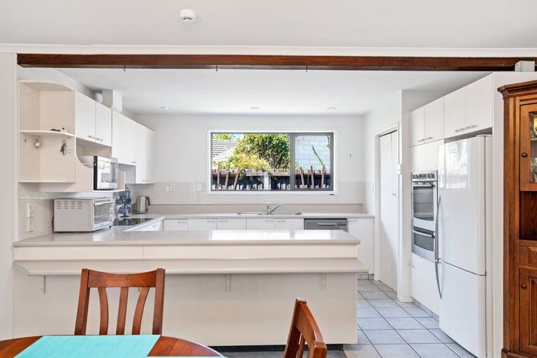 Photo of property in 23 Lancewood Drive, Halswell, Christchurch, 8025