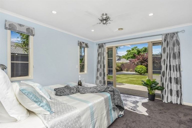 Photo of property in 6 Sovereign Place, Rototuna North, Hamilton, 3210