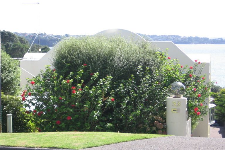 Photo of property in 1/53 Churchill Road, Murrays Bay, Auckland, 0630
