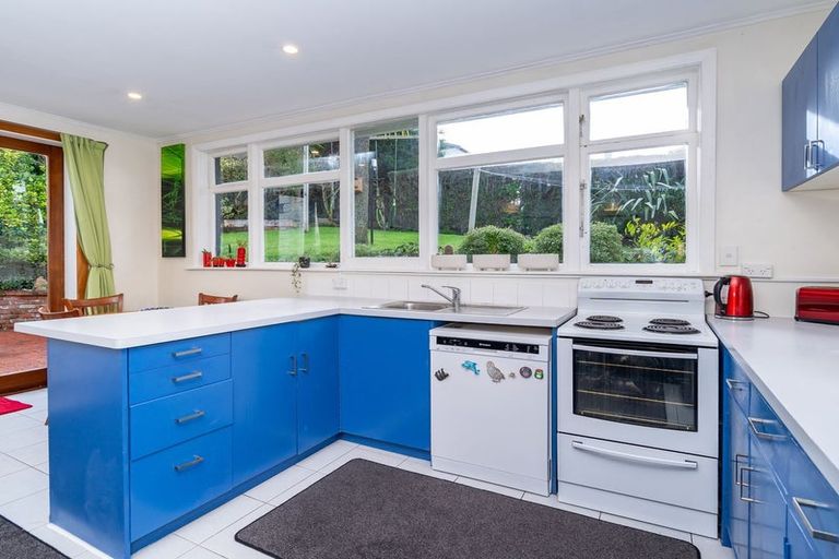 Photo of property in 16 Clifford Street, Dalmore, Dunedin, 9010