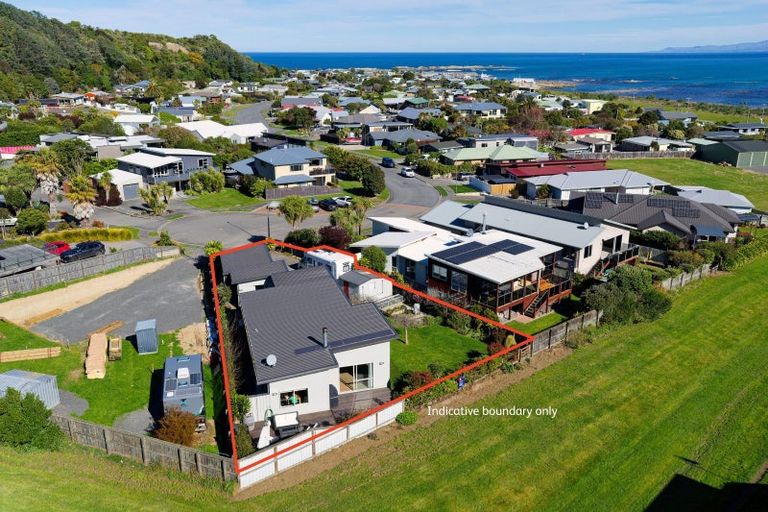 Photo of property in 61 Kotuku Road, South Bay, Kaikoura, 7300