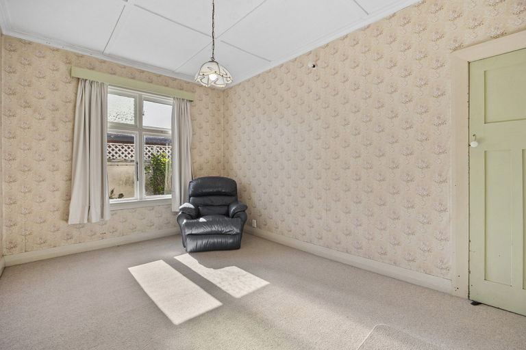 Photo of property in 35a Macandrew Road, South Dunedin, Dunedin, 9012