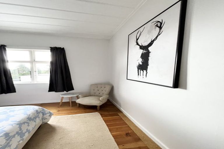Photo of property in 2/24 West End Road, Herne Bay, Auckland, 1022