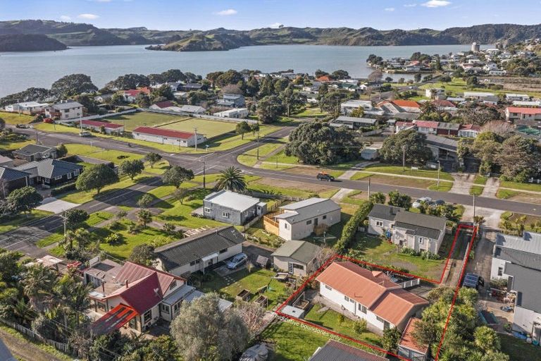 Photo of property in 20 James Street, Raglan, 3225