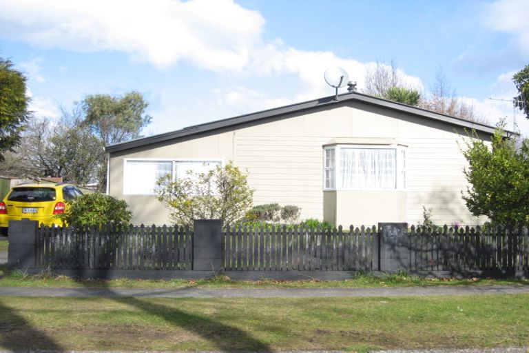 Photo of property in 70 Patikura Place, Turangi, 3334