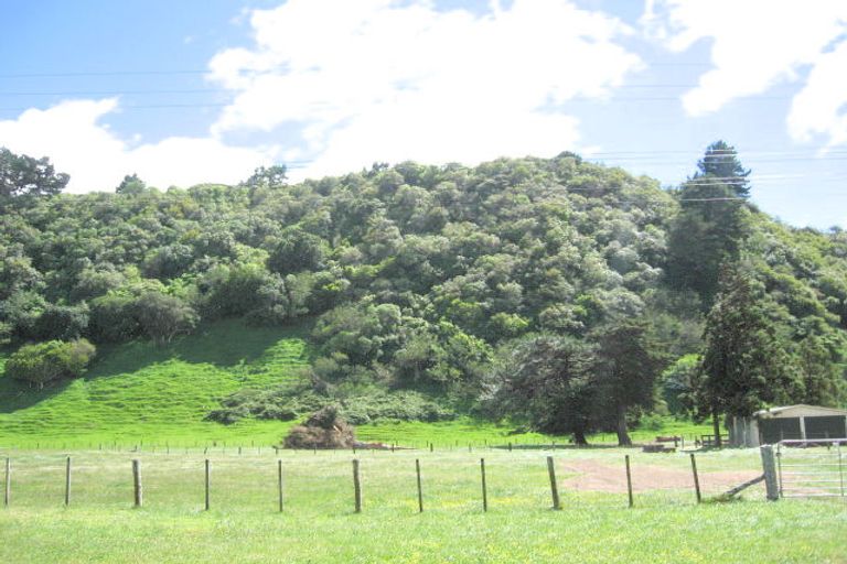 Photo of property in 17 Forster Street, Tolaga Bay, 4077