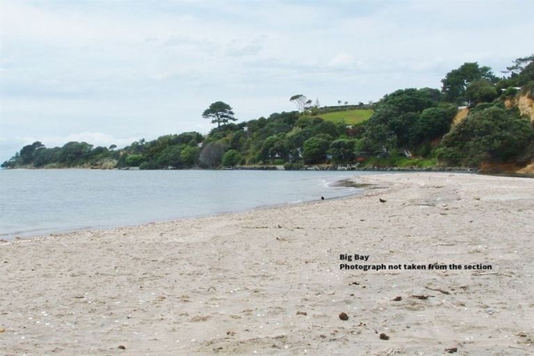 Photo of property in 20 Mackinnon Road, Manukau Heads, Awhitu, 2684