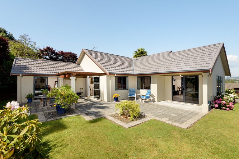 Photo of property in 41 La Colina Place, Bethlehem, Tauranga, 3110