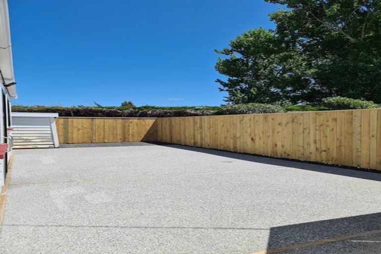 Photo of property in 90 Main Road, Fairfield, Dunedin, 9018