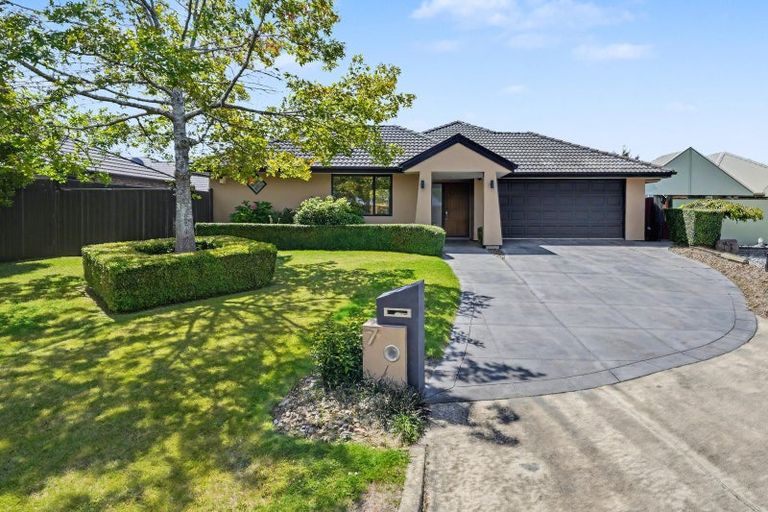 Photo of property in 7 Baltic Place, Northwood, Christchurch, 8051