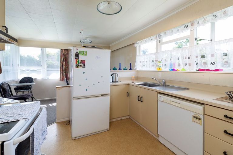 Photo of property in 19 Island View Road, Western Heights, Rotorua, 3015