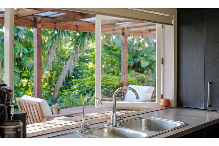 Photo of property in 1351 Bulls Road, Kerikeri, 0293