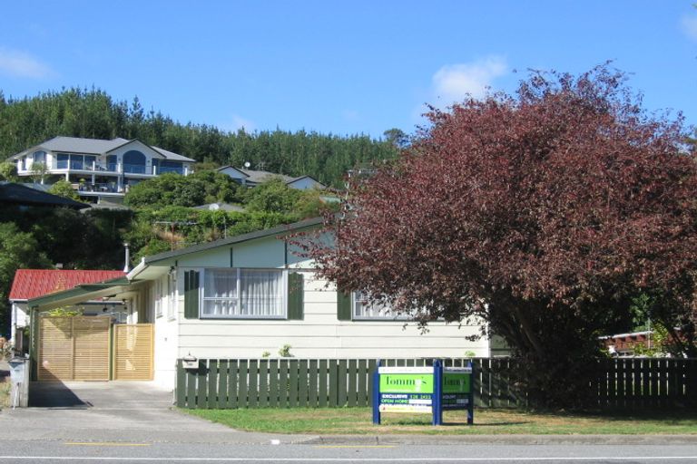 Photo of property in 2/1168 Fergusson Drive, Clouston Park, Upper Hutt, 5018