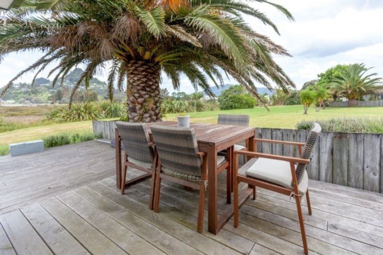 Photo of property in 40 Tairua Palms Place, Tairua, 3508