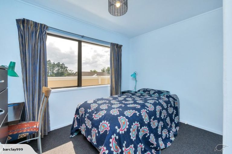 Photo of property in 9/24 Eastglen Road, Glen Eden, Auckland, 0602