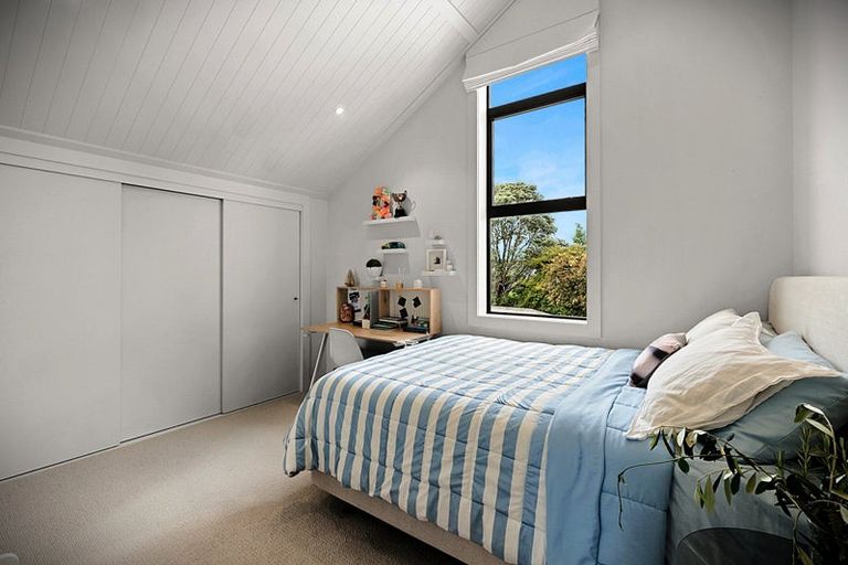 Photo of property in 366 Frankley Road, Ferndale, New Plymouth, 4310