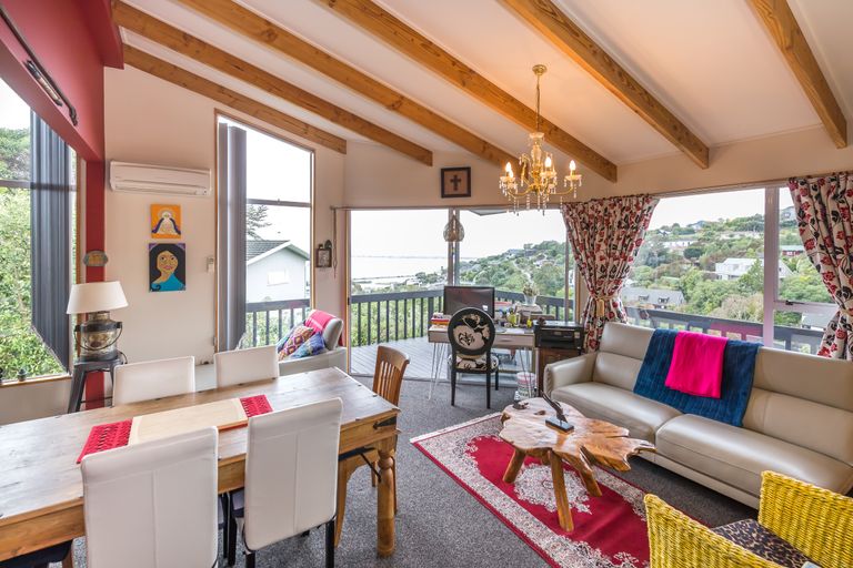 Photo of property in 107 Mount Pleasant Road, Mount Pleasant, Christchurch, 8081