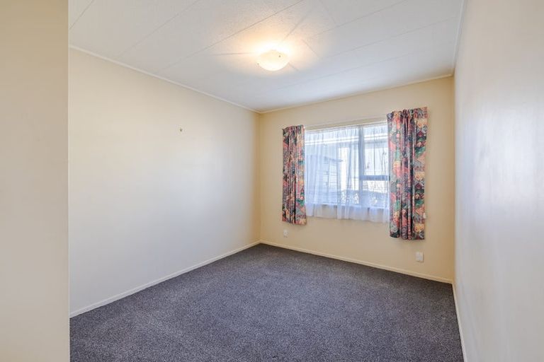 Photo of property in 11a Royal Crescent, Saint Kilda, Dunedin, 9012