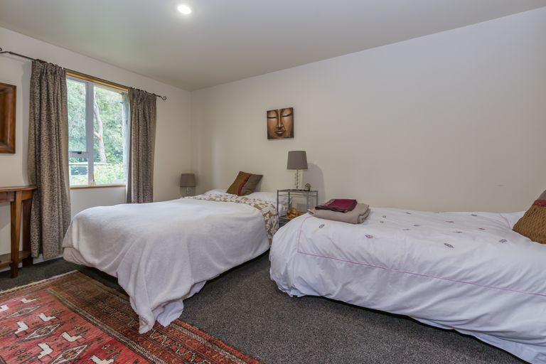 Photo of property in 107 Mount Pleasant Road, Mount Pleasant, Christchurch, 8081