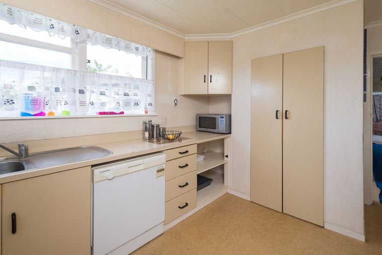 Photo of property in 19 Island View Road, Western Heights, Rotorua, 3015