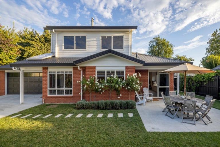 Photo of property in 55a Williams Street, Cambridge, 3434