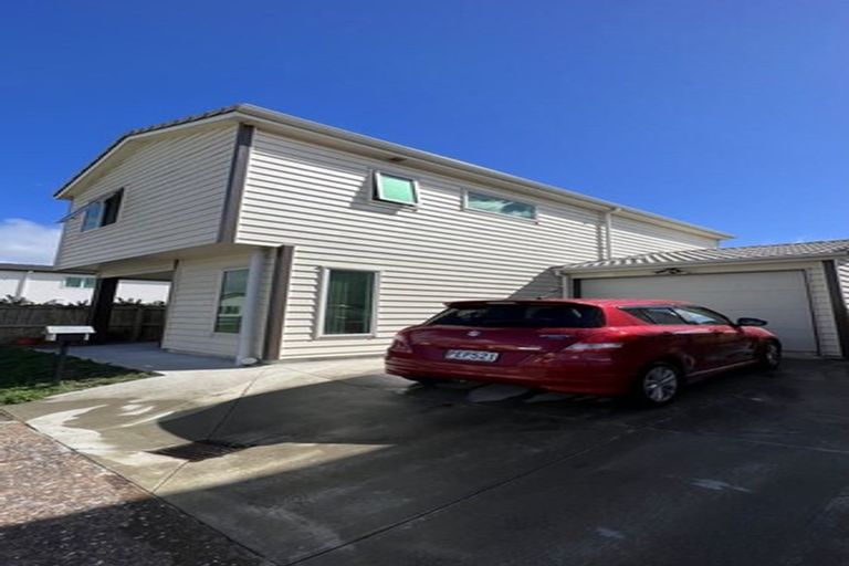 Photo of property in 13 Sohum Place, Manukau, Auckland, 2104