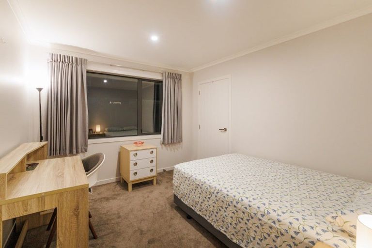 Photo of property in 7 Cyprus Place, Fitzherbert, Palmerston North, 4410