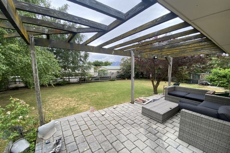 Photo of property in 13 Wilkin Road, Wanaka, 9305