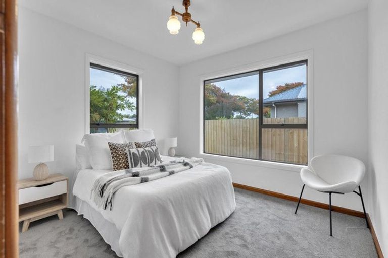 Photo of property in 220 Harewood Road, Bishopdale, Christchurch, 8053