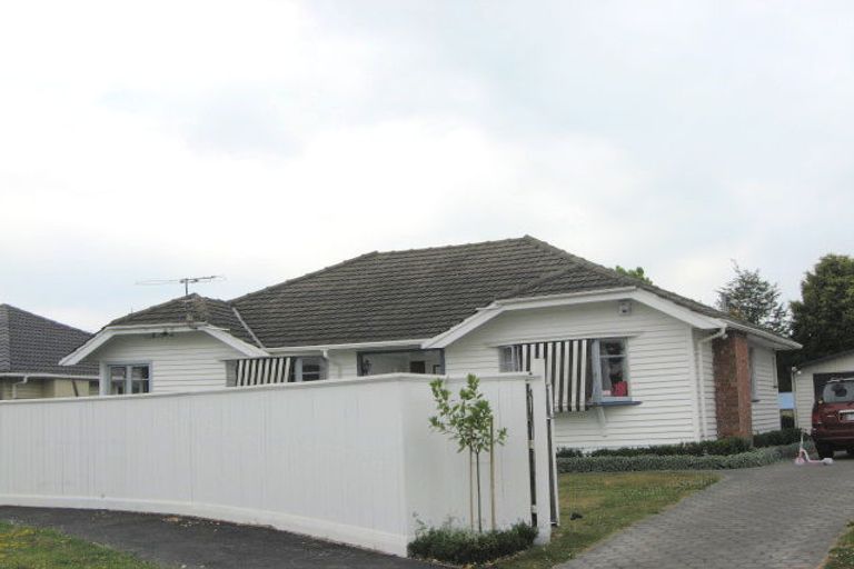 Photo of property in 8 Tavendale Place, St Albans, Christchurch, 8052