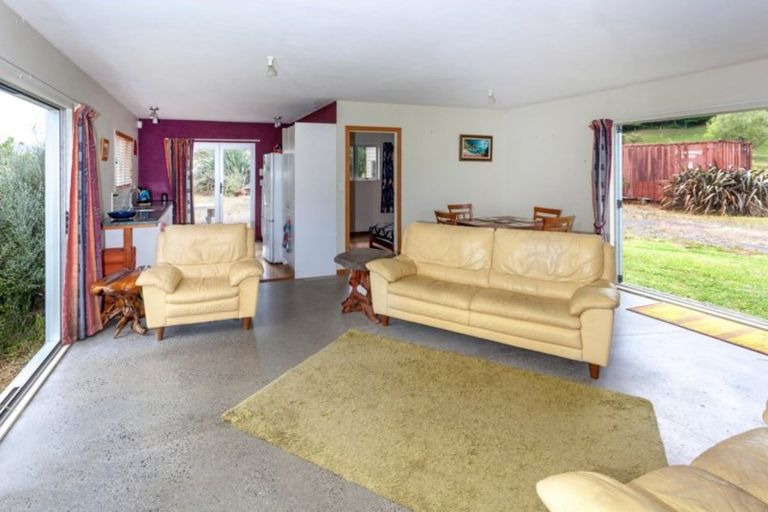 Photo of property in 225 Puketui Valley Road, Hikuai, 3579