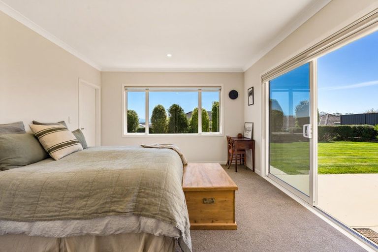 Photo of property in 61 Arataki Road, Havelock North, 4130