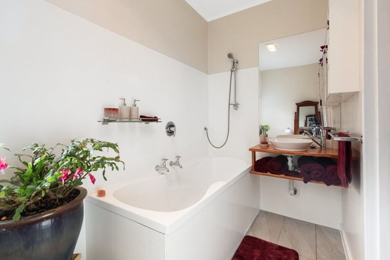 Photo of property in 12 Meander Drive, Welcome Bay, Tauranga, 3112