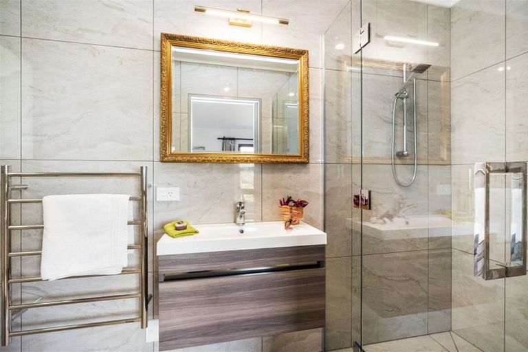 Photo of property in 213 Fairway Drive, Te Kamo, Whangarei, 0112