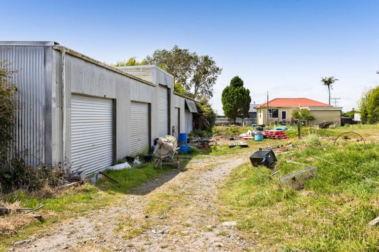 Photo of property in 136 Warwick Road, Stratford, 4391