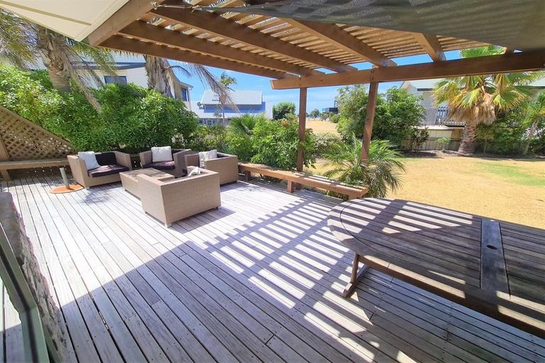 Photo of property in 113 Cordyline Crescent, Matarangi, Whitianga, 3592