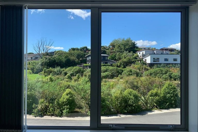 Photo of property in 4 Glide Lane, Whitby, Porirua, 5024