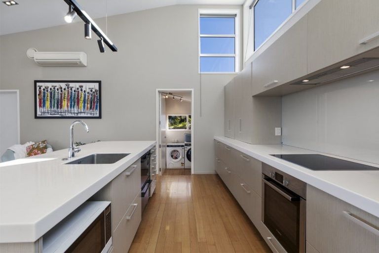 Photo of property in 77 Goods Road, Otumoetai, Tauranga, 3110