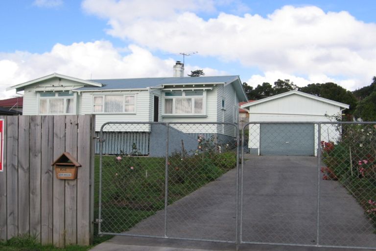 Photo of property in 108 Pooks Road, Ranui, Auckland, 0612