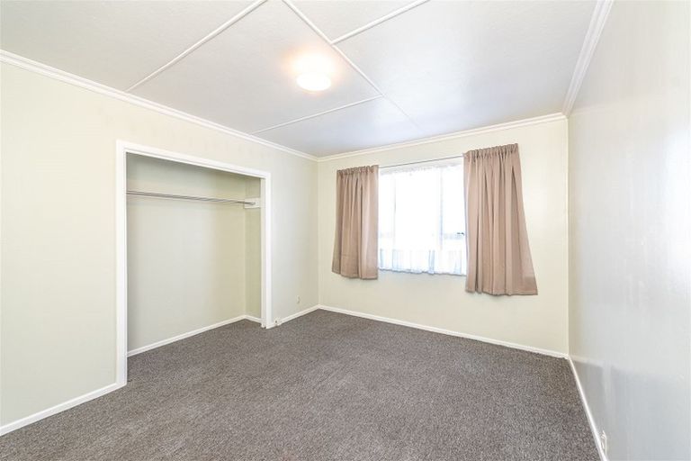 Photo of property in 33 Hood Street, Castlecliff, Whanganui, 4501