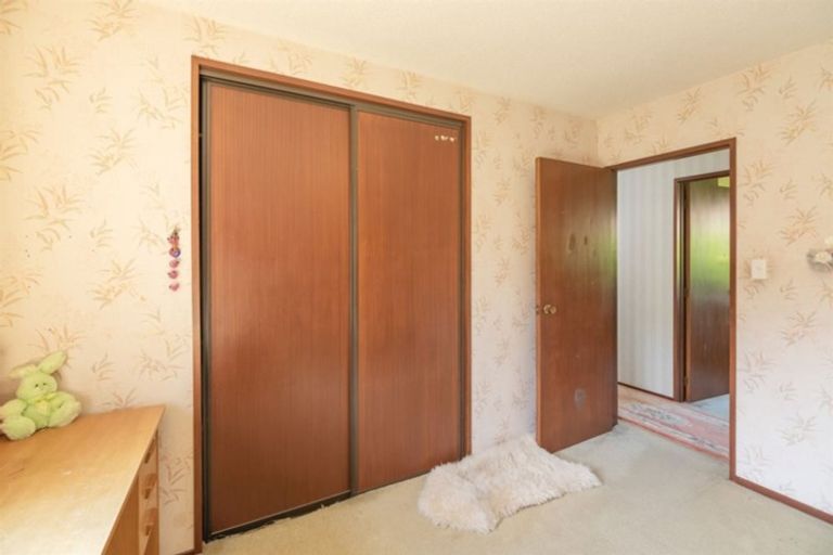 Photo of property in 41 Karnak Crescent, Russley, Christchurch, 8042