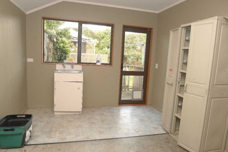 Photo of property in 20 Ngaio Road, Raumati Beach, Paraparaumu, 5032