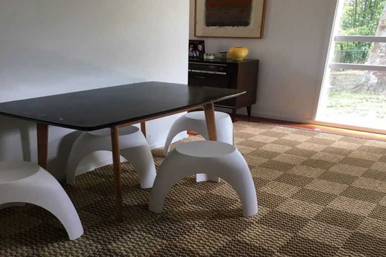 Photo of property in 22 Paramu Avenue, Birkdale, Auckland, 0626